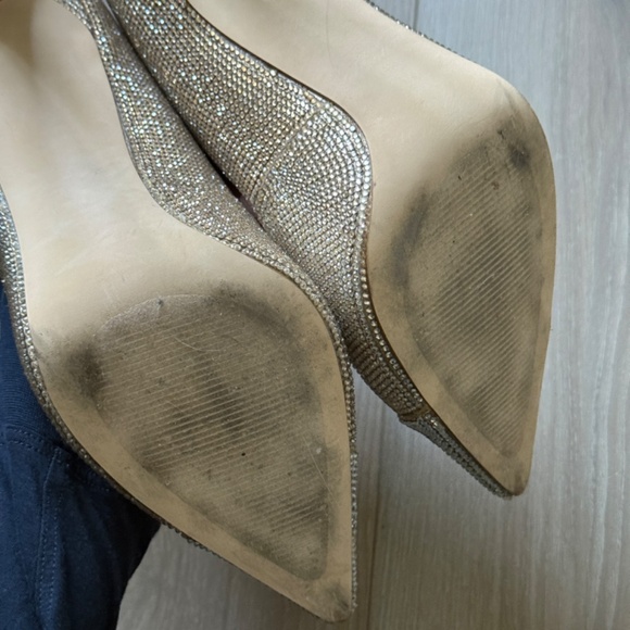 Steve Madden Gold Rhinestone Platform Heels Size 8M Sparkly Pumps - Picture 5 of 8